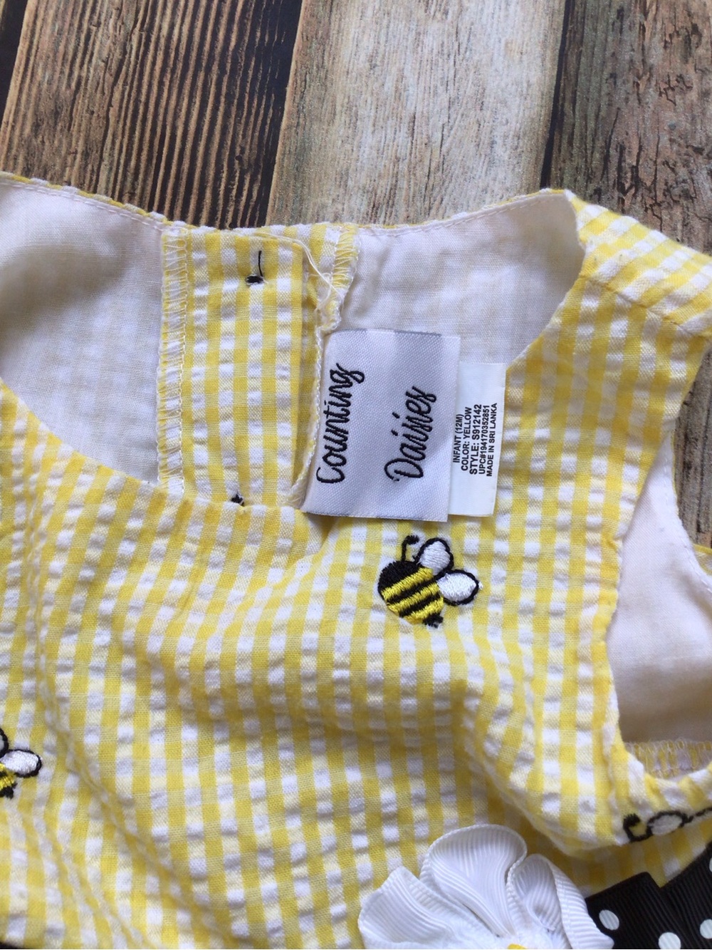 Counting Daisies Bee Gingham Dress and Bloomers - Picture 3 of 4